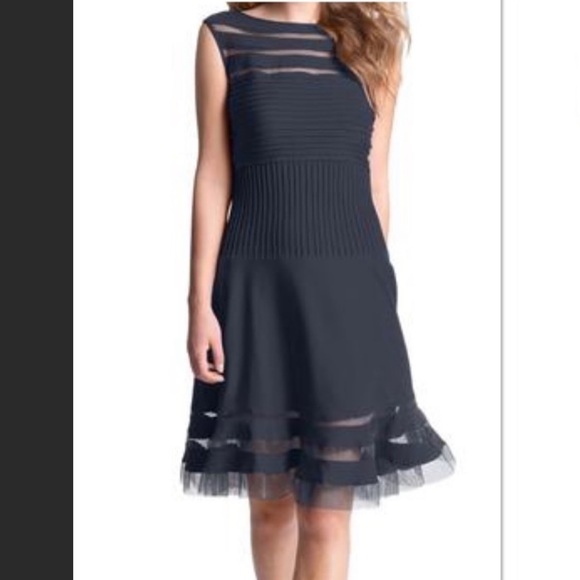 TADASHI SHOJI ILLUSION COCKTAIL DRESS W/ TULLE  DETAIL & BACK ZIPPER CLOSURE - Picture 3 of 13